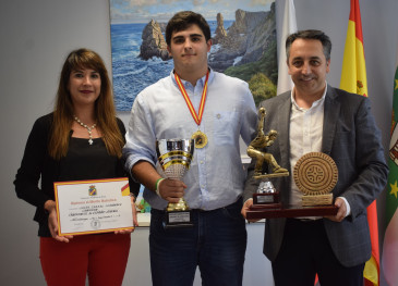 Caramés felicita a Lucas Carral por su ...